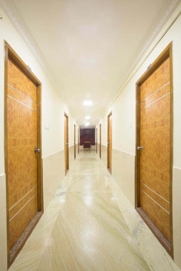 Hotel Suriya International Ченнаи Экстерьер фото